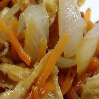 油揚げと野菜の炒め物